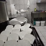 Maringotka Na Samote Na Kozi Farme Pobezovice